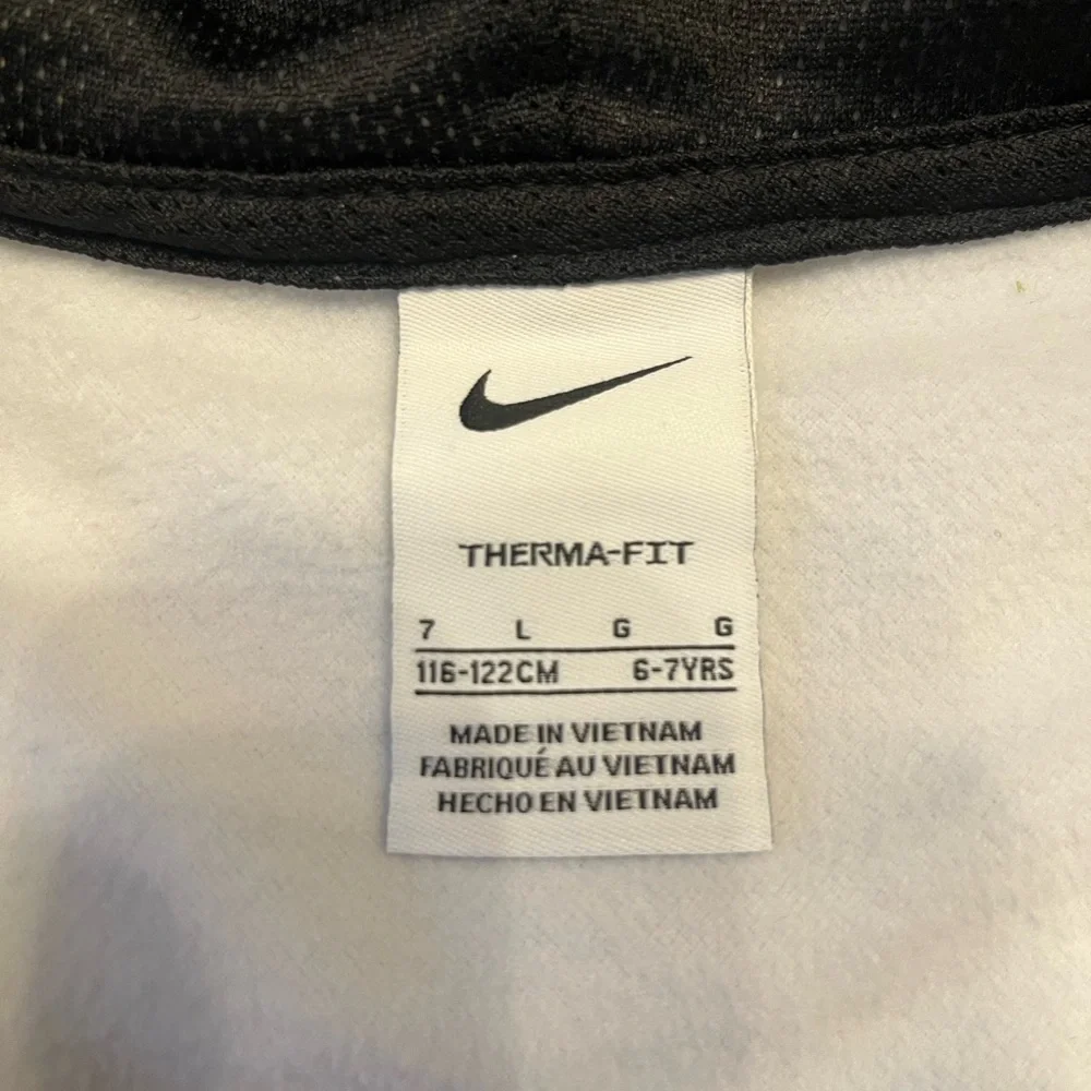 NWT Nike Boys Full Zippered Jacket